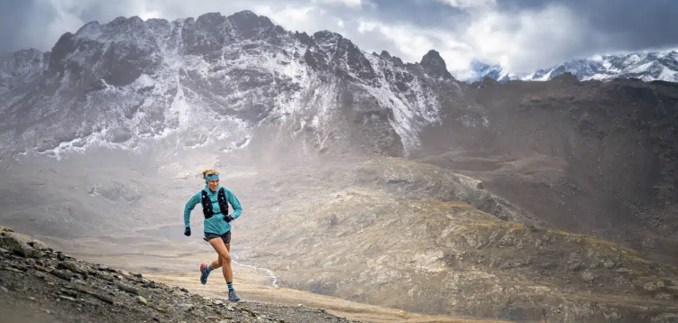 difference between trail running and hiking shoes