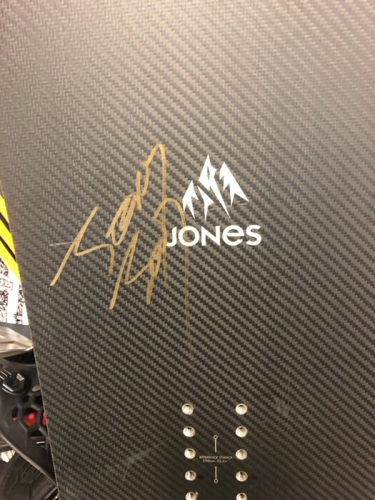 Jones Carbon Flagship 164 - Autographed by Jeremy Jones