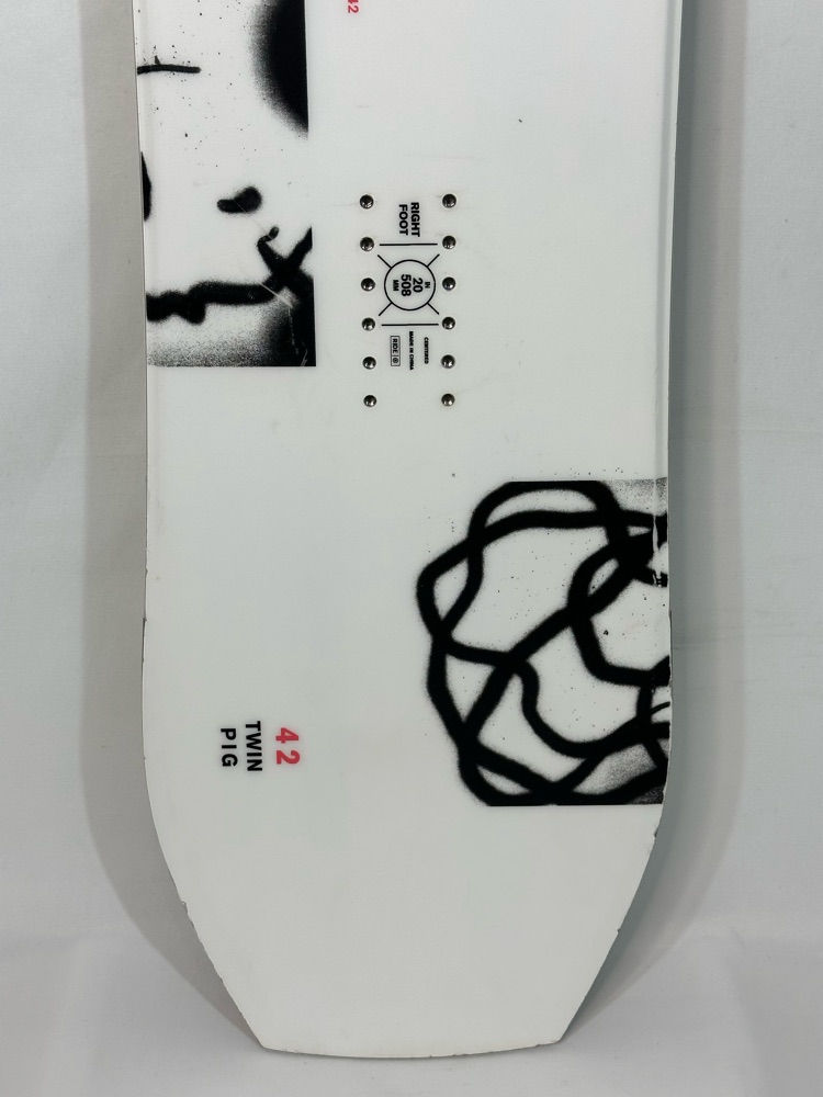 2275 Ride Twinpig Men's Snowboard 142 cm 2024 - Snowboards | SENDY