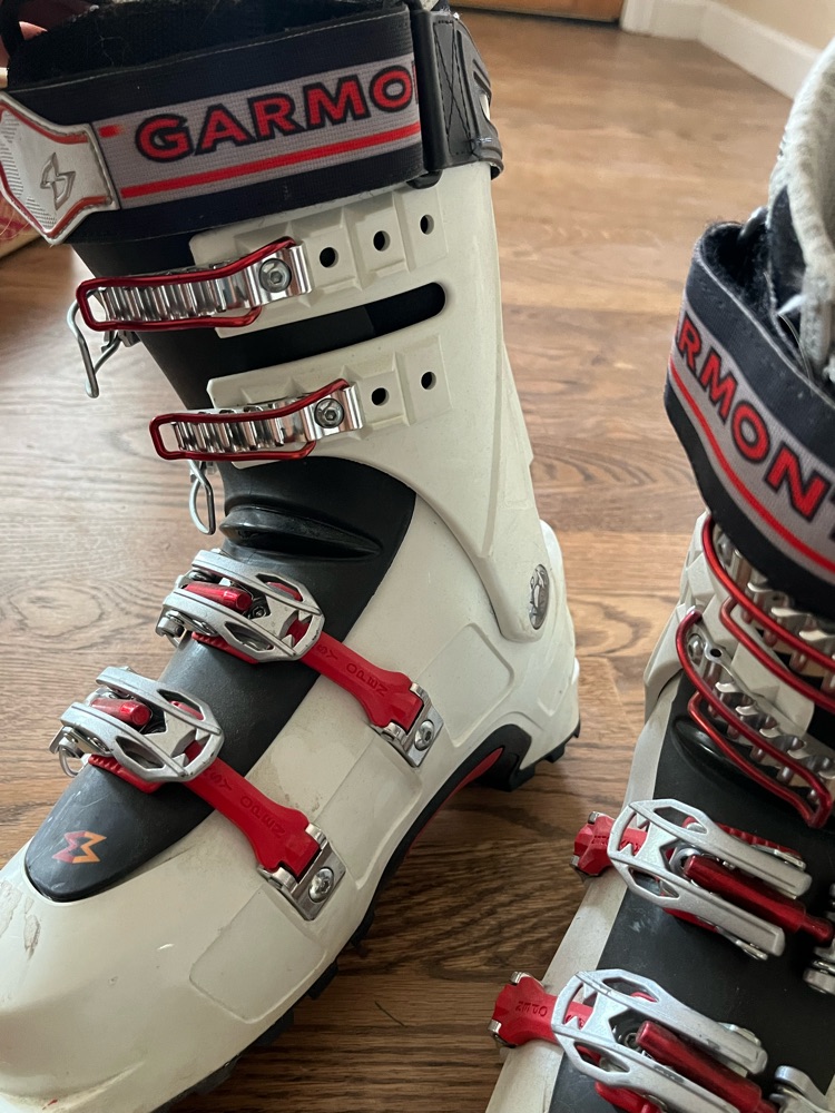 Garmont Celeste Touring Boots - Alpine Touring Boots | SENDY