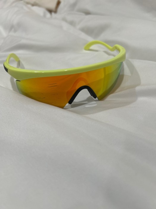 オークリー Oakley Razor Blade Neon oakJP オークリー Oakley Razor Blade Neon oakJP OAKLEY RAZOR BLADES Men's