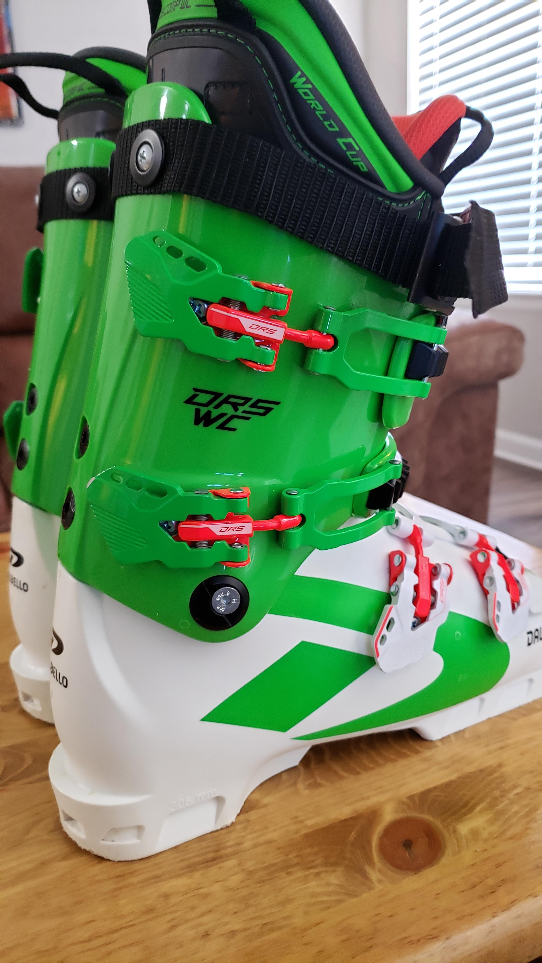Dalbello DRS WC S UNI 130 flex - Alpine Skiing | SENDY