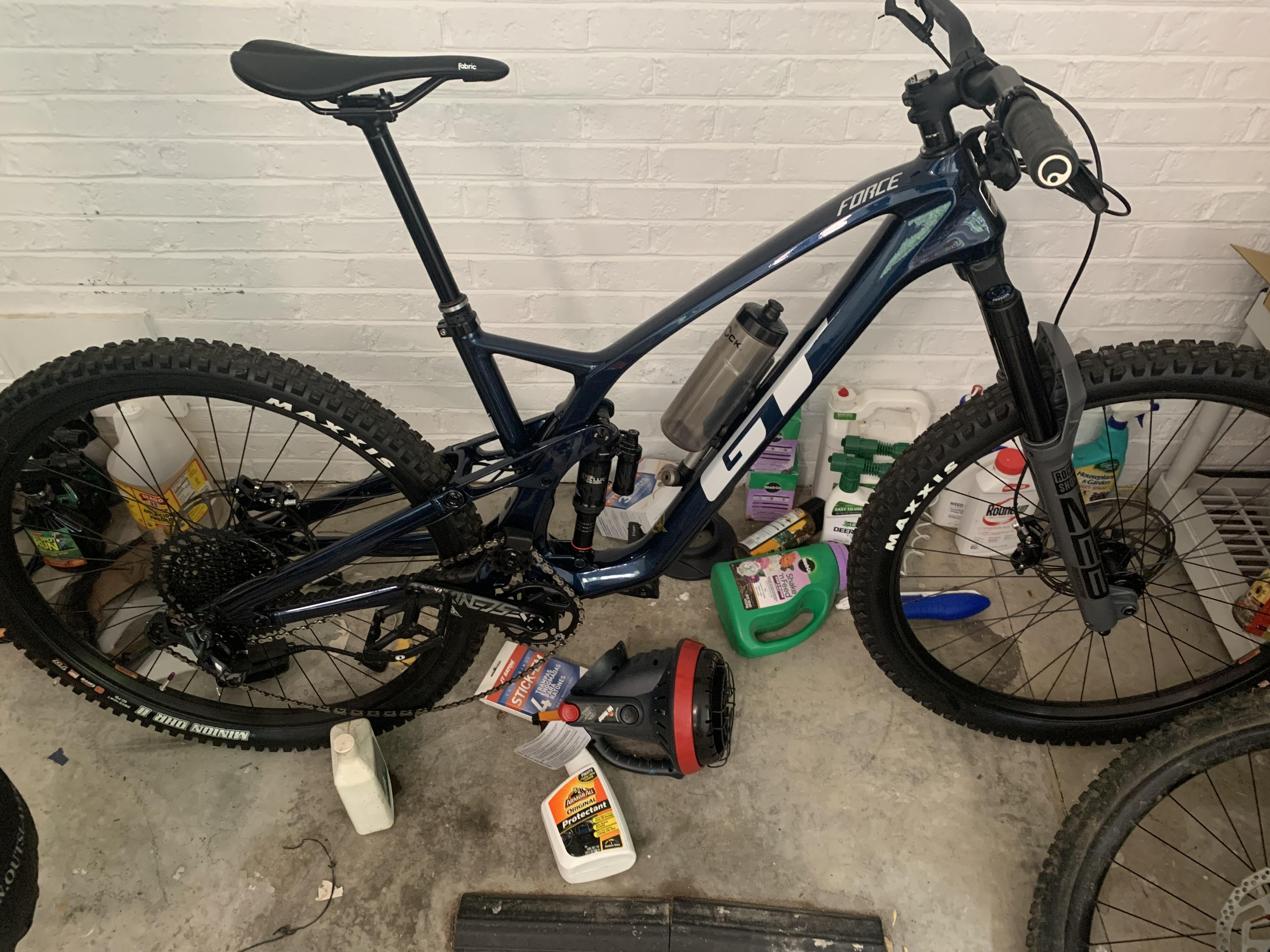 GT FORCE PRO LE 2023 - Mountain Bikes | SENDY