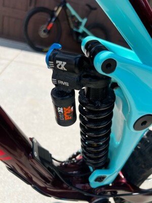 Intense Recluse Coil Shock 2020 Intense RECLUSE EXPERT BUILD Specs