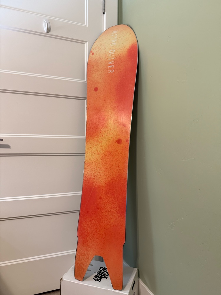 2022 Nitro Quiver Pow 154 cm - Snowboards | SENDY