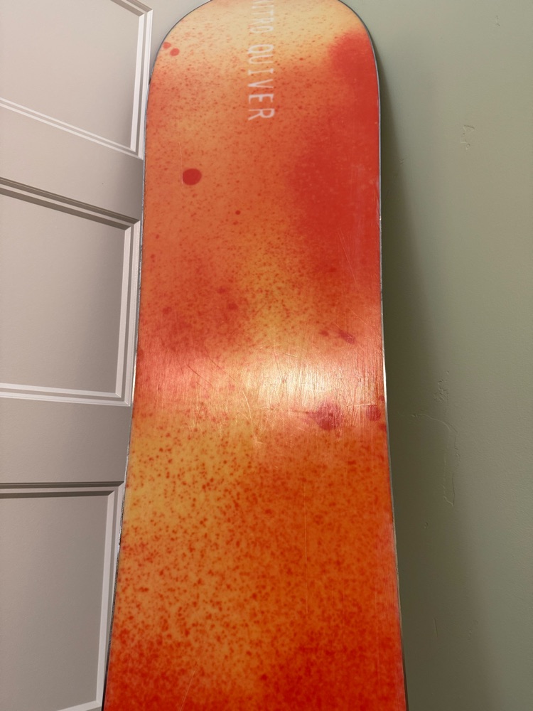 2022 Nitro Quiver Pow 154 cm - Snowboards | SENDY