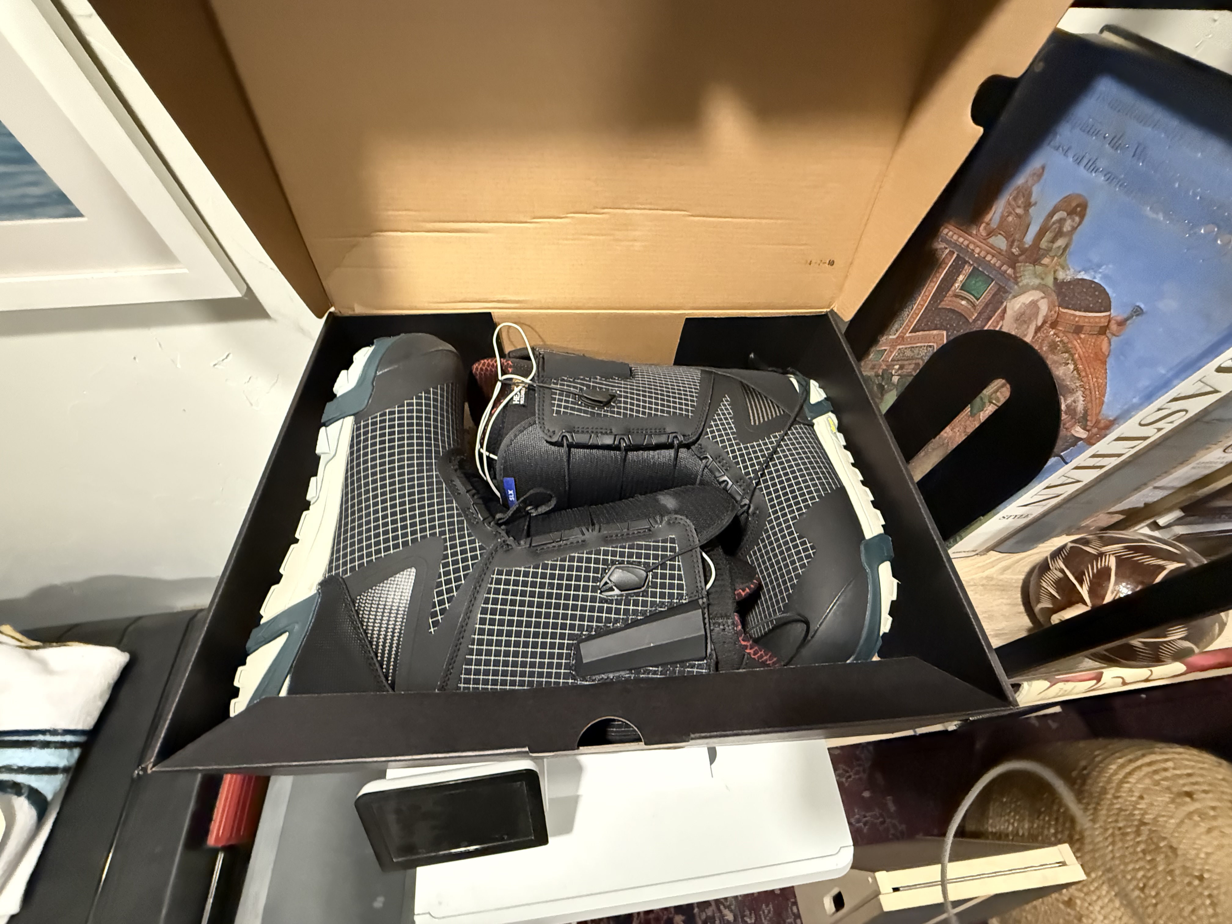 Burton SLX speedzone boot size 10 - Snowboard Boots | SENDY