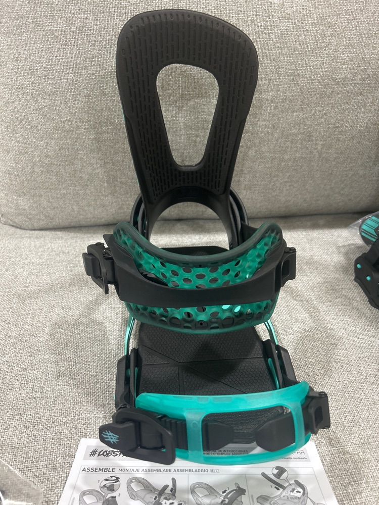 ロブスター　エイキプロ　M-XL ロブスター エイキプロ M-XL Lobster Eiki Pro Snowboard 2023 | evo