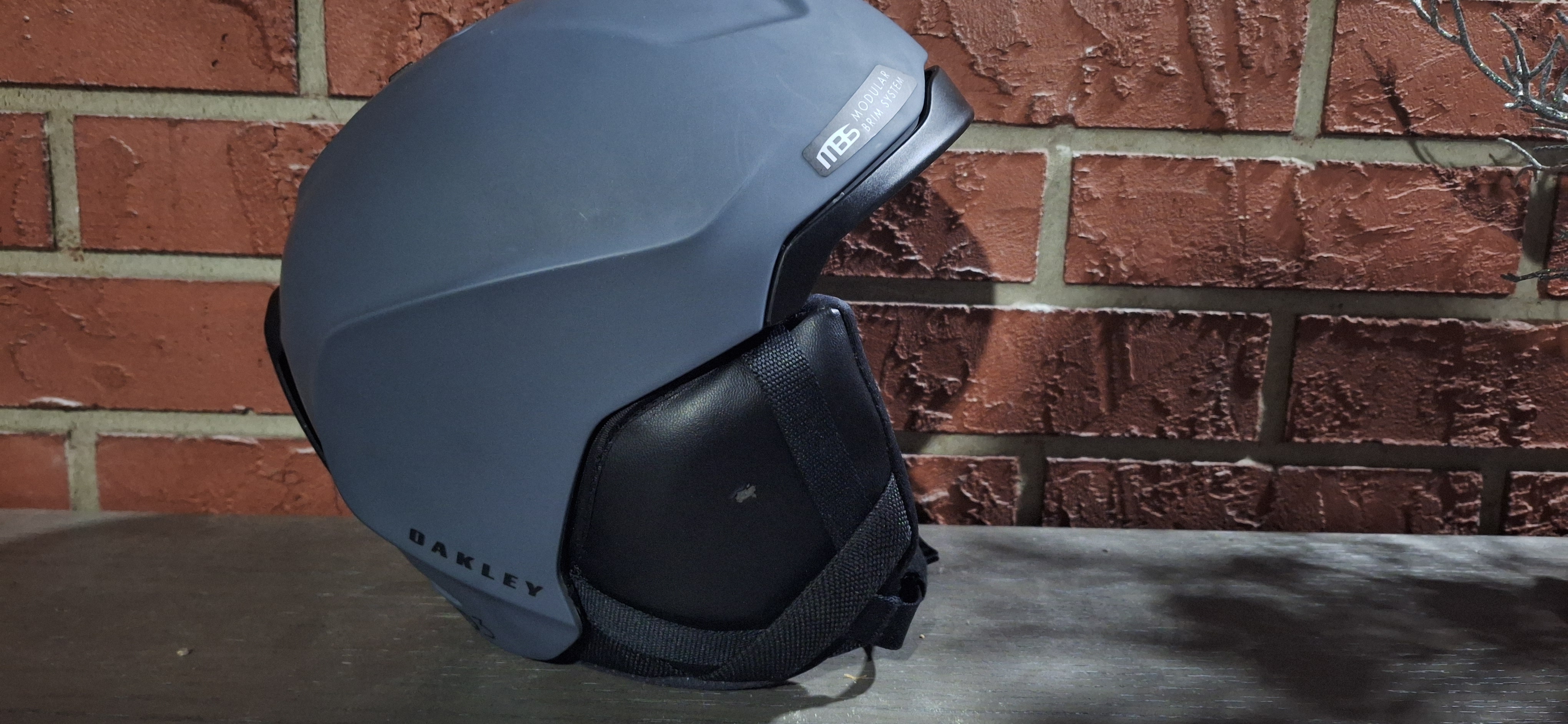 Oakley Mod 3 - Thumbnail 2