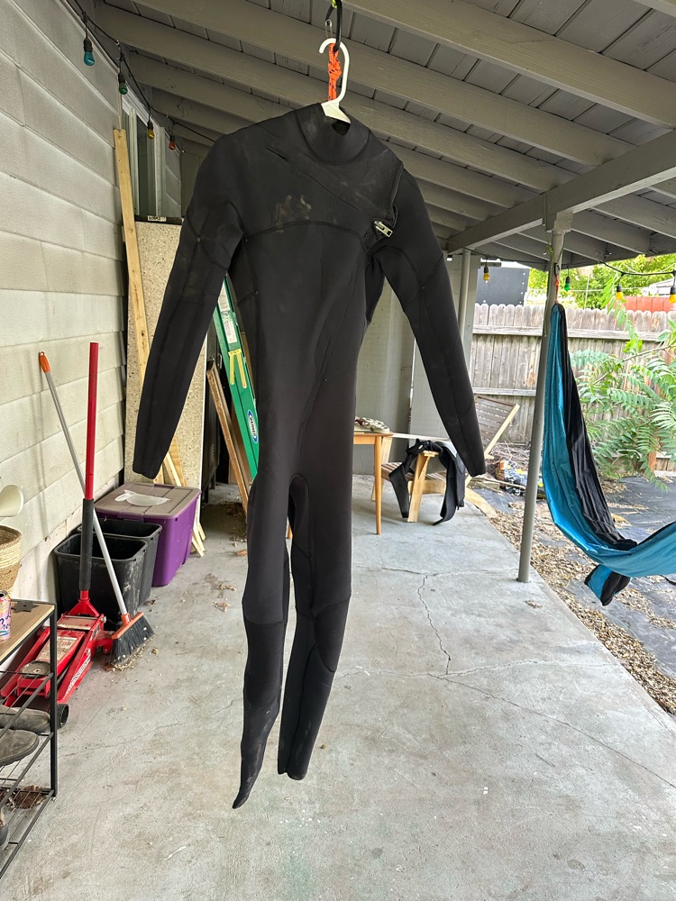 Needessentials Men's M 2mm Wetsuits SENDY - Main Image