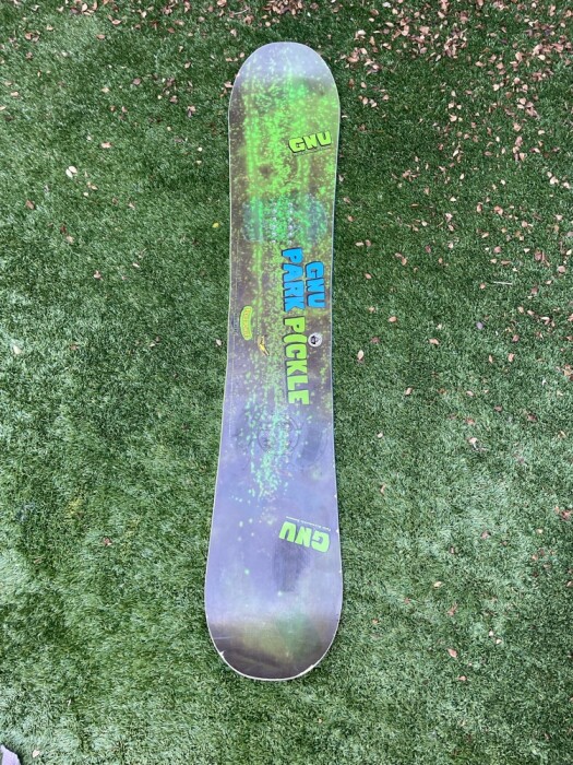 GNU Park Pickle 150 - Snowboards | SENDY