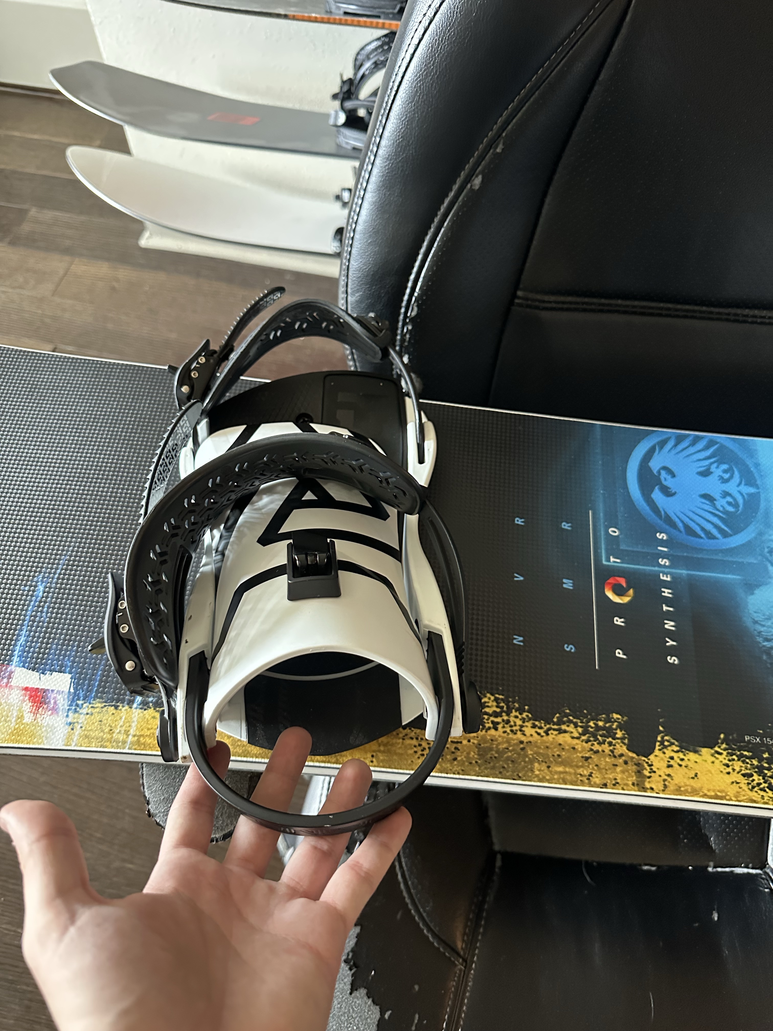 Union Atlas Large Men's - Snowboard Bindings | SENDY