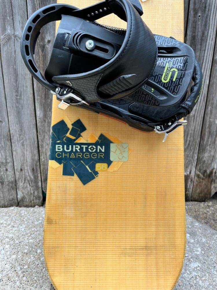 Burton Charger 56 Snowboard with Salomon Bindings