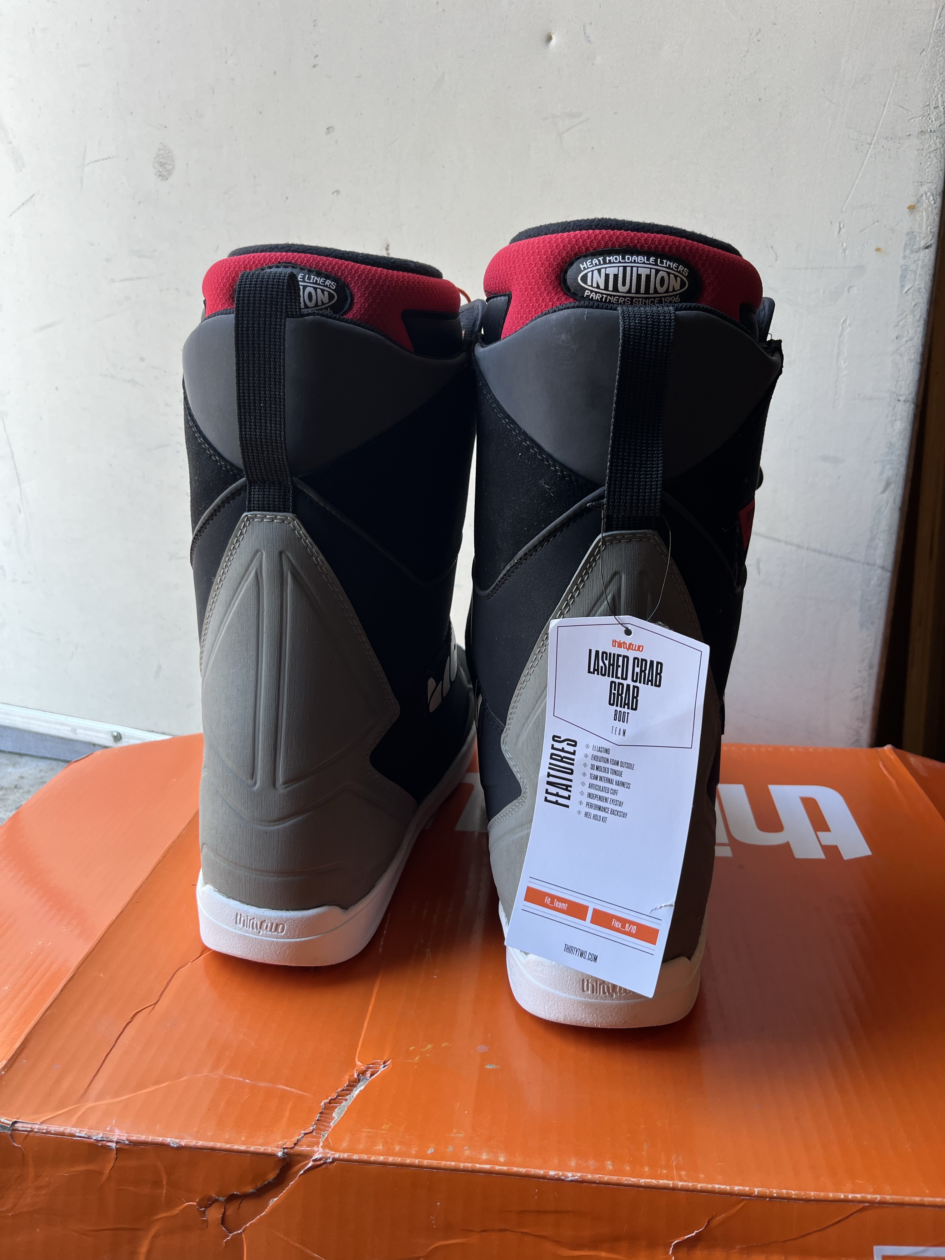 Thirtytwo Lashed Crab Grab Snowboard Boots Size 10.5 - Snowboard