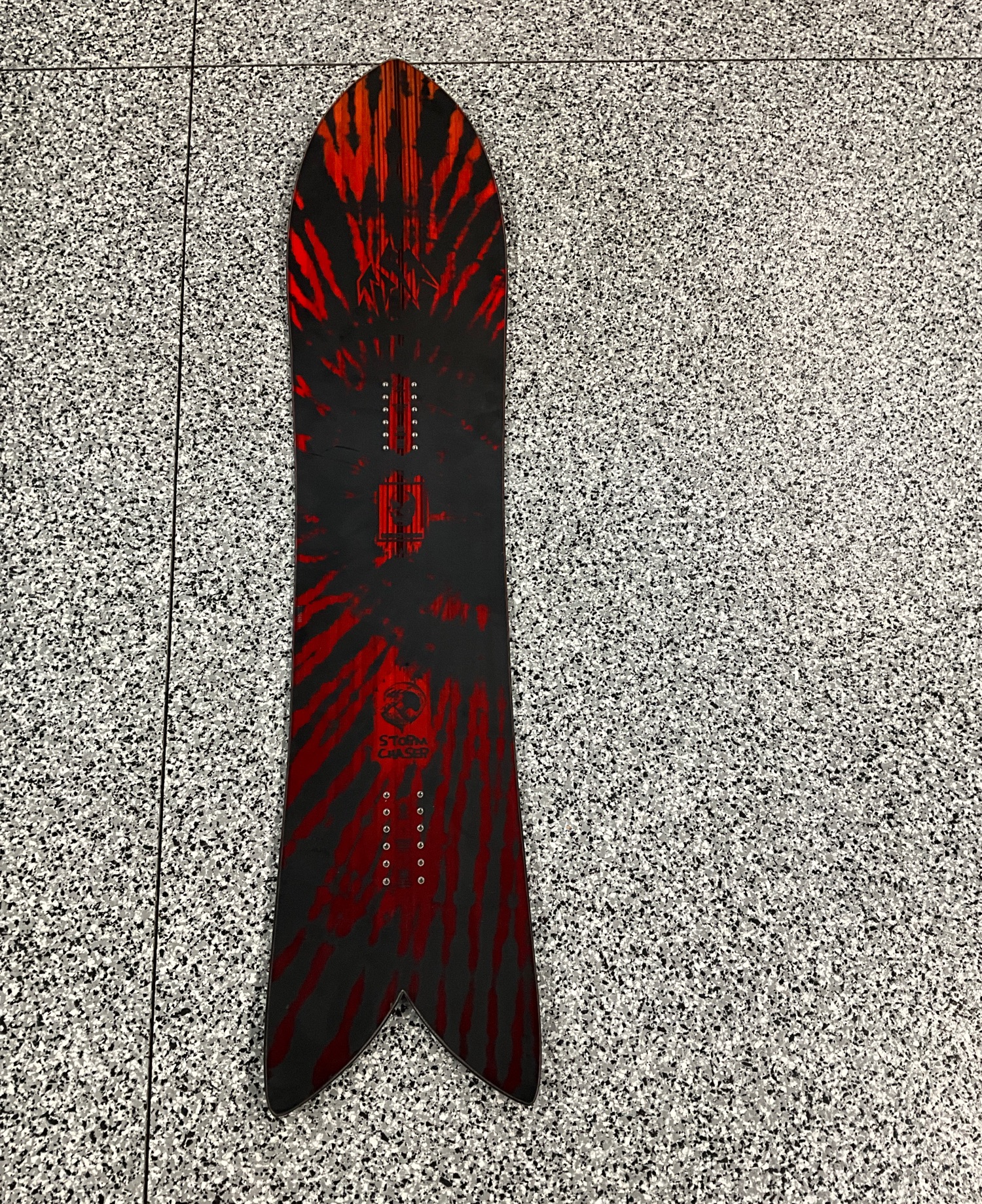 Jones Storm Chaser 147 - Snowboards | SENDY