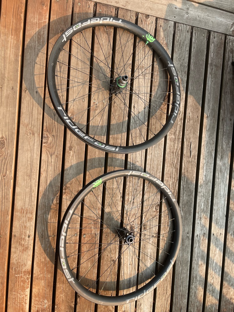 Ride Fast Racing Rims Ridefast Racing hotline carbon wheels - Mountain Bike Wheels | SENDY