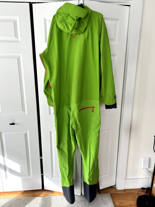 Norona Lofoten Gore Tex OnePiece Suit - One-Piece Snowsuits | SENDY